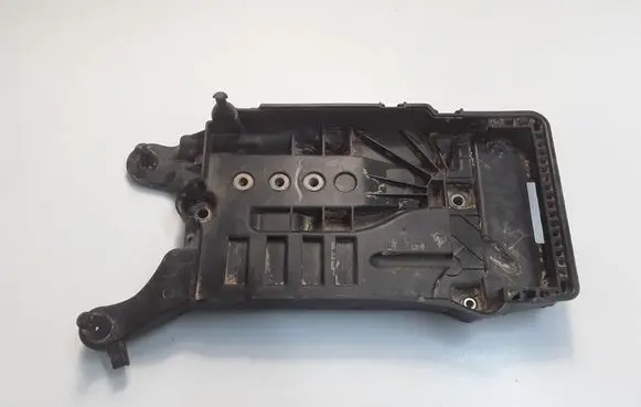 Skoda Kamiq Battery bracket 2Q091533