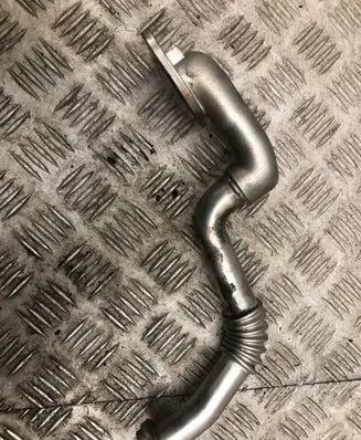 Toyota Avensis T270 EGR valve line/pipe/hose