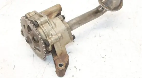 Audi A3 S3 8L Oil pump 06A115105