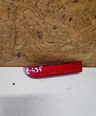 Toyota Avensis T270 Rear tail light reflector R1152
