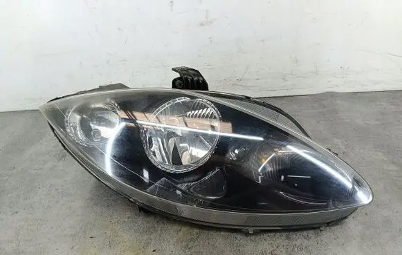 Seat Altea Headlight/headlamp 