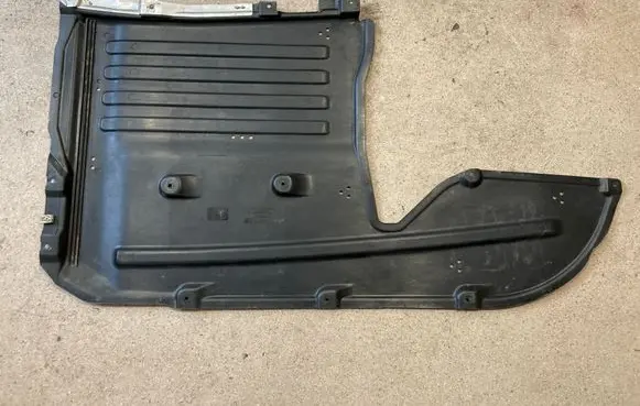 BMW 3 G20 G21 Pickup box liner 7428178