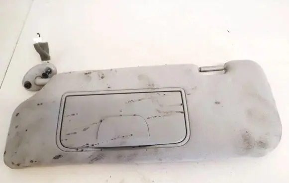 Chevrolet Captiva Sun visor