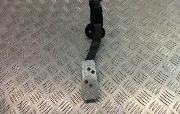Mazda 6 Accelerator throttle pedal GS1E41600