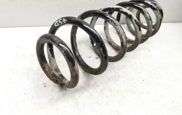 Volkswagen Golf Plus Rear coil spring