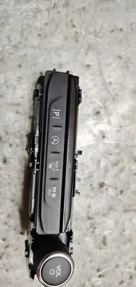 Ford Focus Head unit multimedia control NX7T18K811AME 18032419 93217XC