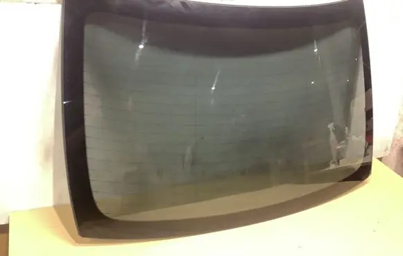 Lexus ES VII XZ10 Rear windscreen/windshield window 43R00150