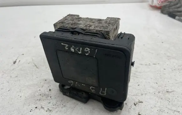 Audi A3 S3 8V ABS Pump 3Q0614517K 3Q0907379K