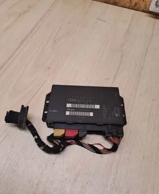Audi A4 S4 B6 8E 8H Comfort/convenience module 8E0959433AS 00002726B3 00865866