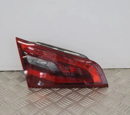 Audi A3 S3 8V Tailgate rear/tail lights 8V4945093D