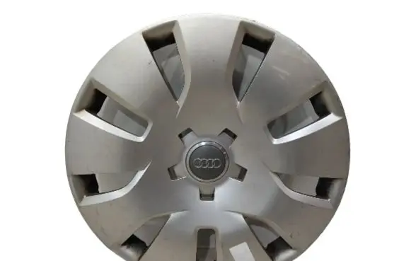 Audi A4 S4 B8 8K R16 wheel hub/cap/trim 8K0601147