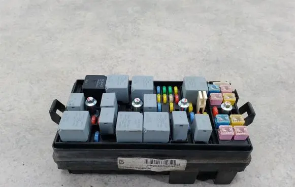 Chevrolet Epica Fuse box set 96646696