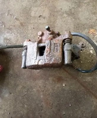 Mitsubishi Outlander Rear brake caliper MN116310