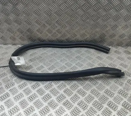 Audi A3 S3 8V Engine compartment rubber 8V0823723