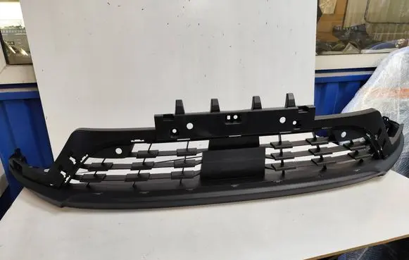 Renault Arkana Front bumper lip 622547294R 622542465R