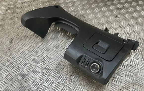 Chevrolet Cruze Dashboard lower bottom trim panel 