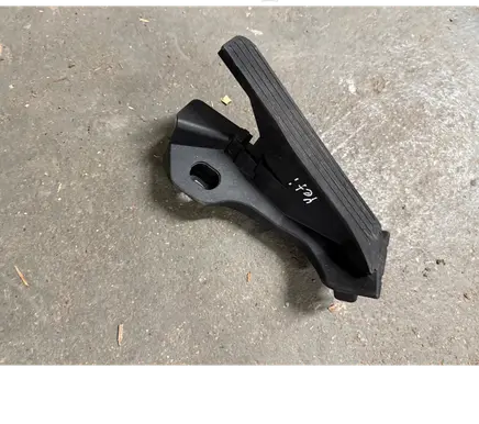 Skoda Yeti (5L) Accelerator throttle pedal 1K1723503AS