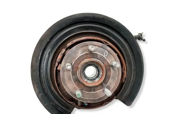 Dodge Durango III Rear wheel hub 04877112AC