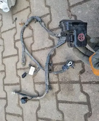 KIA Soul Positive cable (battery) 91852-B2070