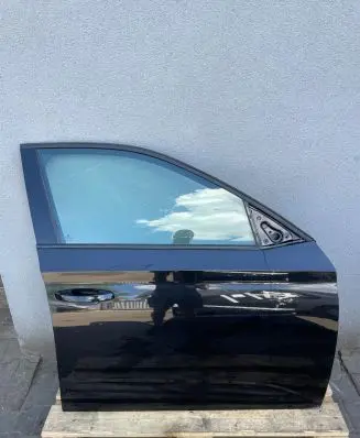 Skoda Scala Front door