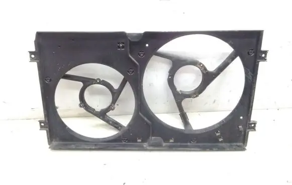 Volkswagen New Beetle Radiator cooling fan shroud