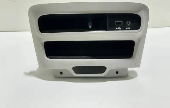 Chrysler Pacifica Dashboard storage box/compartment 6EM051D2AD 68229840AA 61868AH