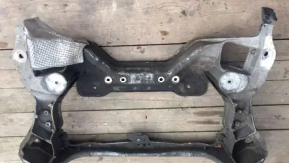 Mercedes-Benz C W203 Front subframe 2036280157