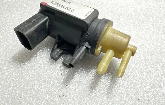 Audi A6 S6 C5 4B Turbo solenoid valve 700868020