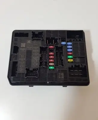 Nissan Qashqai J12 Fuse box set 284B76RA2D
