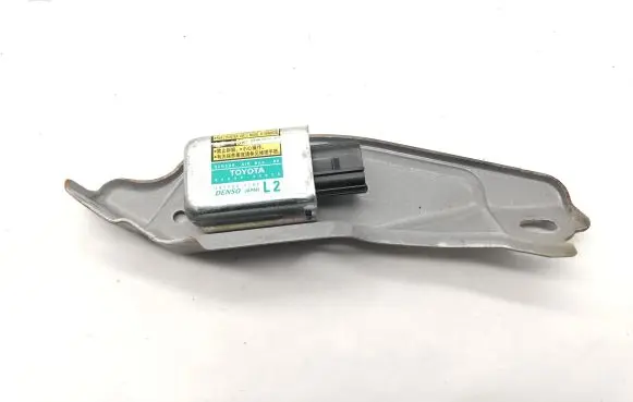 Lexus GS 300 350 430 450H Airbag deployment crash/impact sensor 8983430020