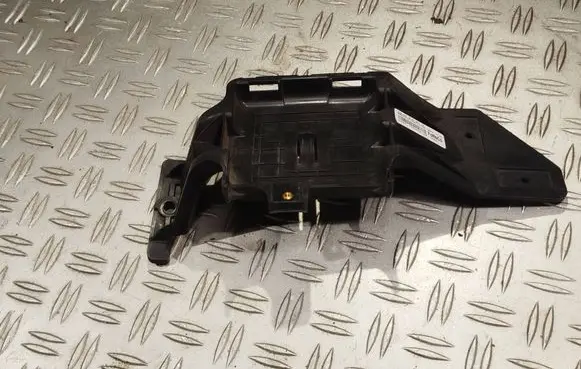 Ford Kuga II Blind spot module DV6T14D599AB 09630340