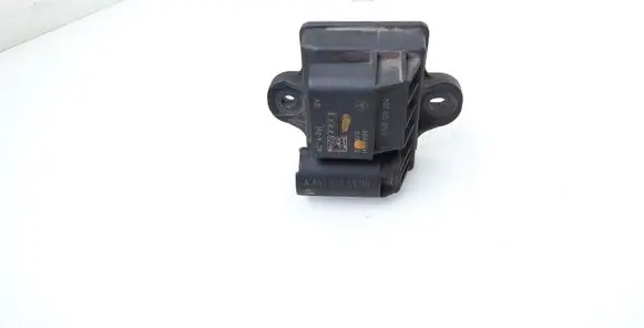 Mercedes-Benz Sprinter W906 Glow plug pre-heat relay A6519000900 0522120204