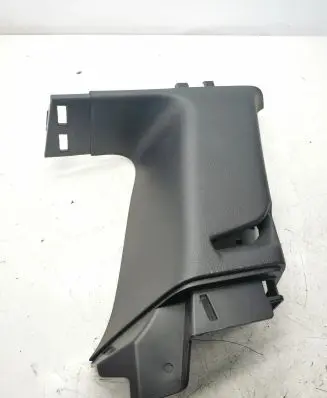 Jeep Grand Cherokee (D)pillar trim (top) 1GP03TRMAC