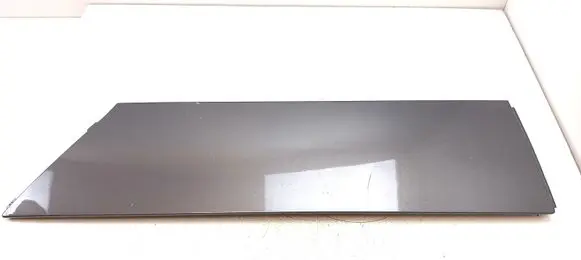 Rear fender molding trim