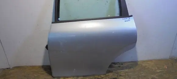 Seat Leon (1P) Rear door