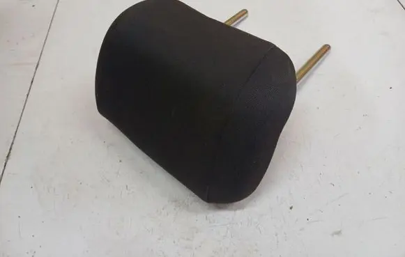 Opel Astra J Front seat headrest 
