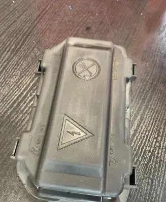 BMW 1 F20 F21 Fuse box cover 9224872 10688710