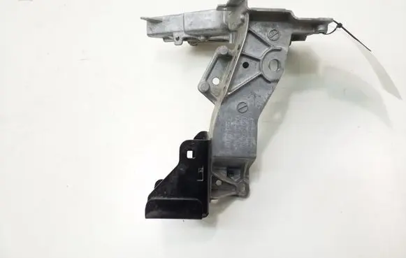 Mercedes-Benz E W213 Headlight/headlamp mounting bracket A2536210600