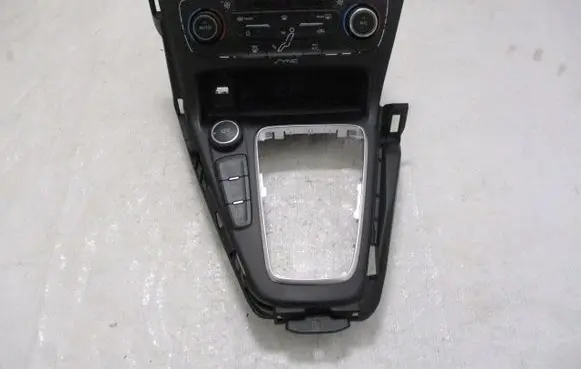 Ford Focus Climate control unit F1ET18C612BF