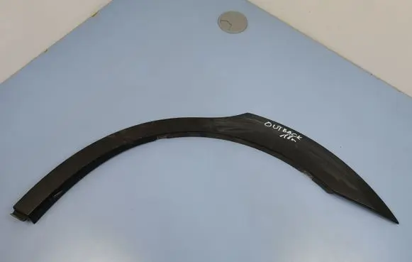 Subaru Outback (BS) Rear arch trim E2017AL008
