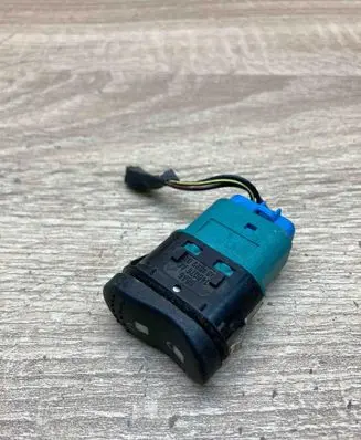 Ford Focus Central locking switch button 98AG14B076AC 03162902