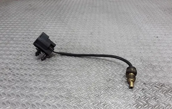 Ford Mondeo MK IV Oil pressure sensor 
