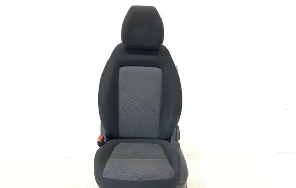 Fiat Tipo Front driver seat