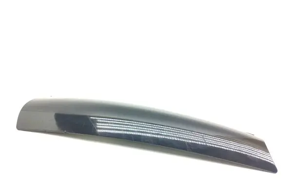 Mercedes-Benz ML W163 (D)pillar trim (top) A1636900687