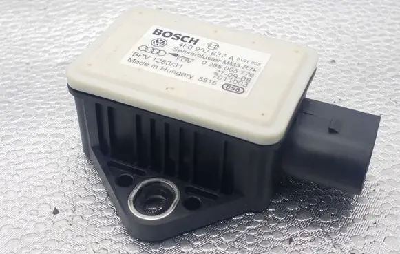 Audi A6 S6 C6 4F ESP acceleration yaw rate sensor 4F0907637A 0265005776 7011003