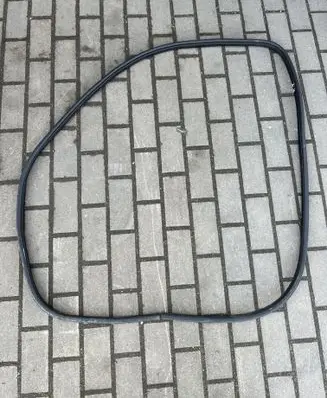 Dodge Nitro Front door rubber seal 