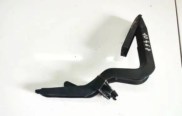 Volkswagen PASSAT B5 Accelerator throttle pedal 8d1721506