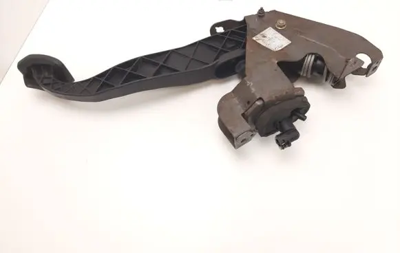 Clutch pedal