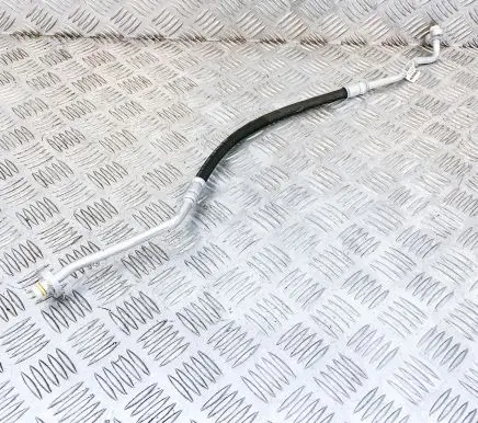 Volvo S90, V90 Air conditioning (A/C) pipe/hose 32226282