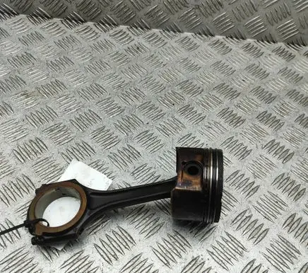 Mercedes-Benz CLC CL203 Piston A2710304817 A2710301020